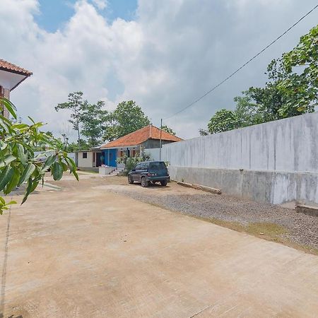 מלון Djalantjagak Reddoorz Syariah @ Tambak Mekar Street Subang מראה חיצוני תמונה