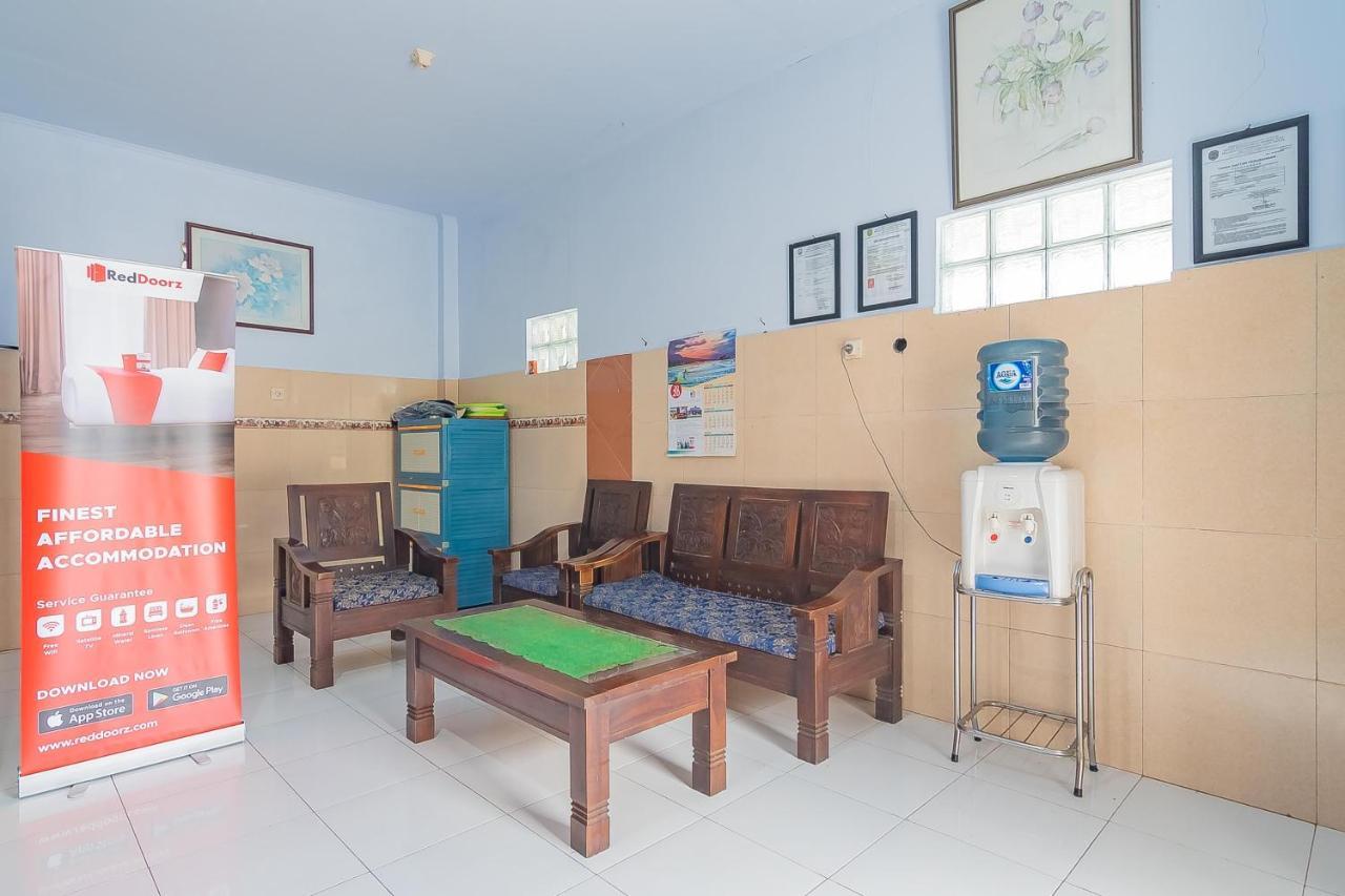 מלון Djalantjagak Reddoorz Syariah @ Tambak Mekar Street Subang מראה חיצוני תמונה